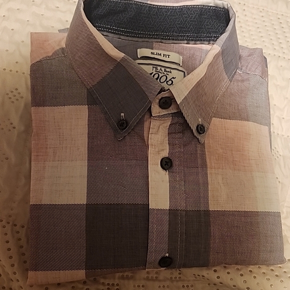Jos. A. Bank 1905 Gray And Pink Check Shirt - Picture 8 of 8